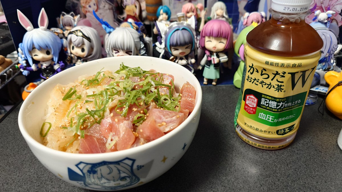 rinoa4696's tweet photo. 晩御飯は漬けえんがわ＆中トロ丼！
今日は昆布醤油を使ってみましたが、凄く合いますね(˶ᐢωᐢ˶)
えんがわが圧倒的に美味い🤤
来週はえんがわ単品で作ろうかな🤔
しかし、えんがわ高いからなぁ… https://t.co/lf8AO0cvQN