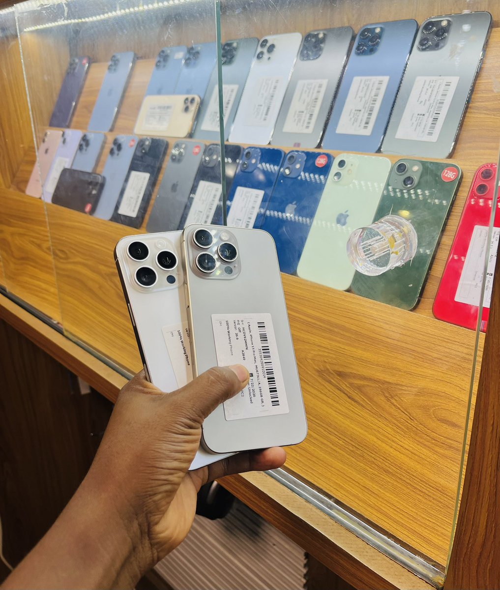 tritonegadgets's tweet photo. iPhone 15 pro max 256gb 2.45m kookie tower room 387 kampala 0️⃣7️⃣7️⃣2️⃣7️⃣2️⃣9️⃣7️⃣5️⃣8️⃣ https://t.co/HWRfItoj1F