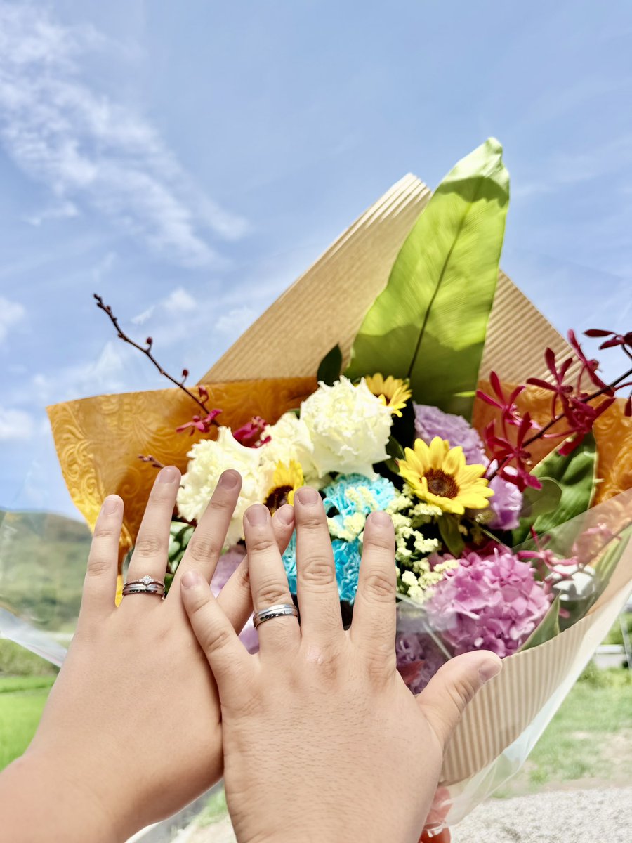EJB1121's tweet photo. 結婚しました💍 https://t.co/T5xPmmVa2k