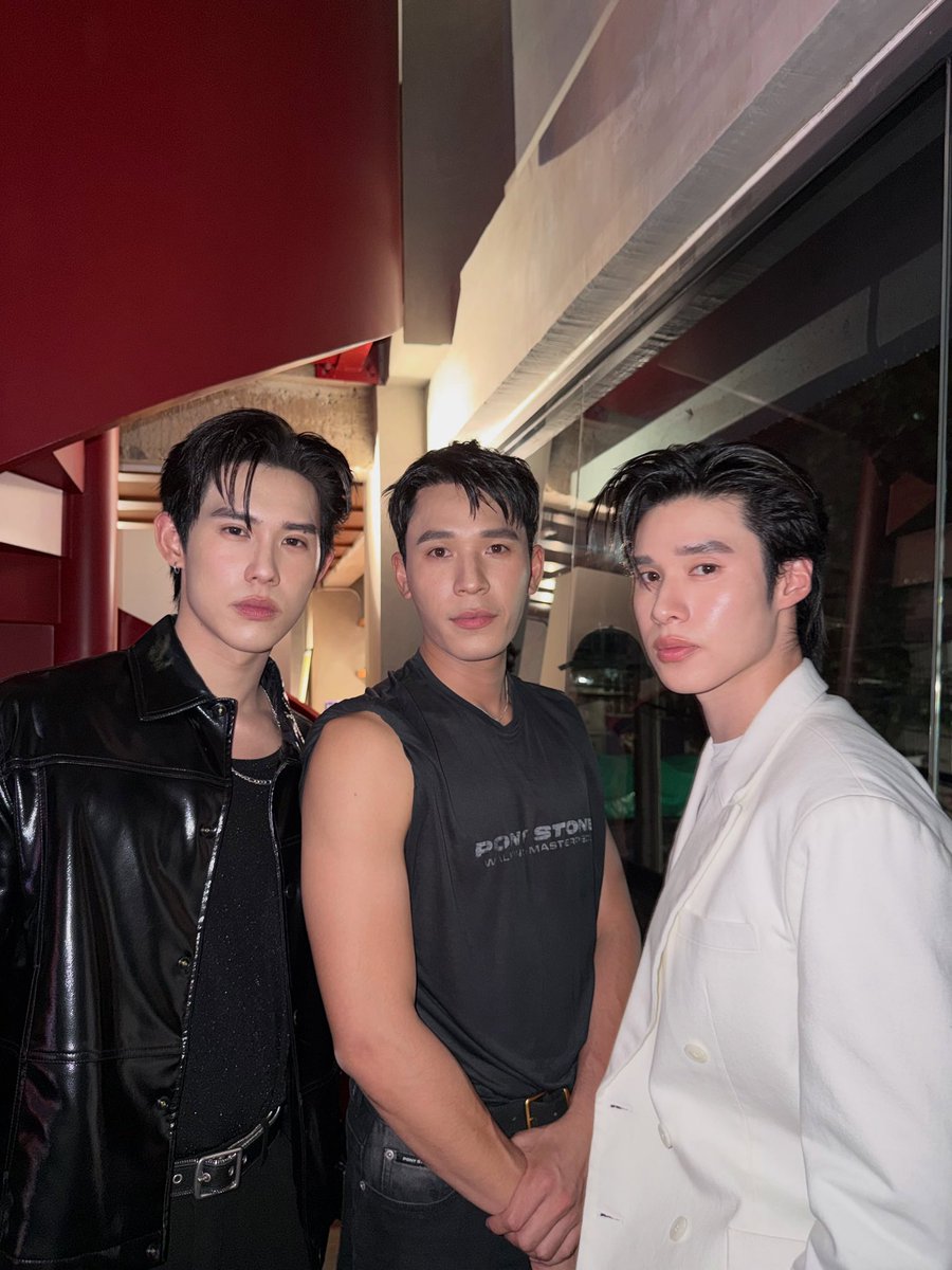 pearlpeakth's tweet photo. 🐰[IG UPDATE] peakpeemapol

📍https://t.co/29MDMJ2Lpq

@pearlpooo @peakpeemapol 

#เดอะบอยอินซอยปาร์ตี้
#MensFolioThailand
#pearlpeak #เพิร์ลพีค https://t.co/ffnqYQk7nS