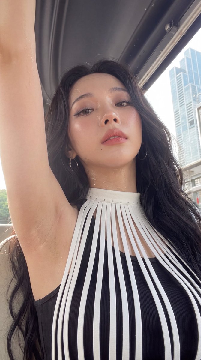 fc__mobile's tweet photo. Karina❤️ https://t.co/GBQ5t5GNlf