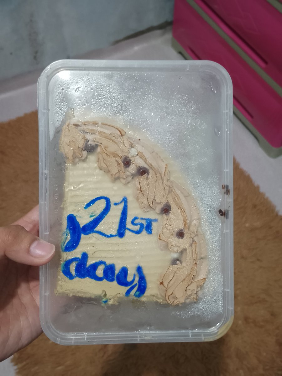 sjoyceeer's tweet photo. Nakakatawa. Kasi kaya raw itong part na 'to ang ibinigay ni teban at tita aylin sa akin ay dahil ito ang monthsary namin HAHAHAHAHAHAHAHAHAHAHAHAAHAHAHAHAHA WALASTEK 😭 https://t.co/POac5MVegs