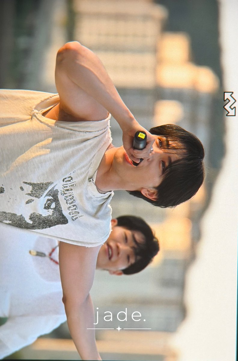 stou8rngh_009's tweet photo. 260808 PRE 

漢江 バスキン 한강 버스킹

 #中島健人 #ケンティー #KENTONAKAJIMA #KENTY https://t.co/XA4ju1Jgzp