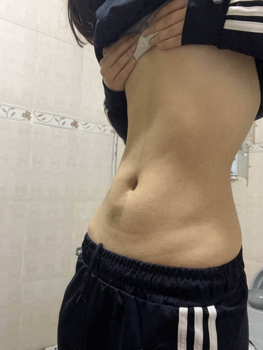 amoriin_felipe's tweet photo. ボディーチェックしていいよ https://t.co/nlSyehGu4g