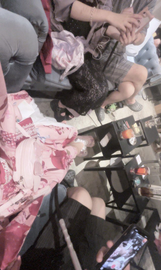 ui_ks_'s tweet photo. お祭り後のシーシャだにょーん https://t.co/NvpHAKnRr9