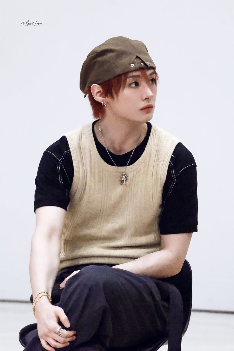 SweetLover_1025's tweet photo. 260808  음중 미니팬미팅

#Straykids #스트레이키즈  
#Leeknow #리노 https://t.co/zwhCflRwgV