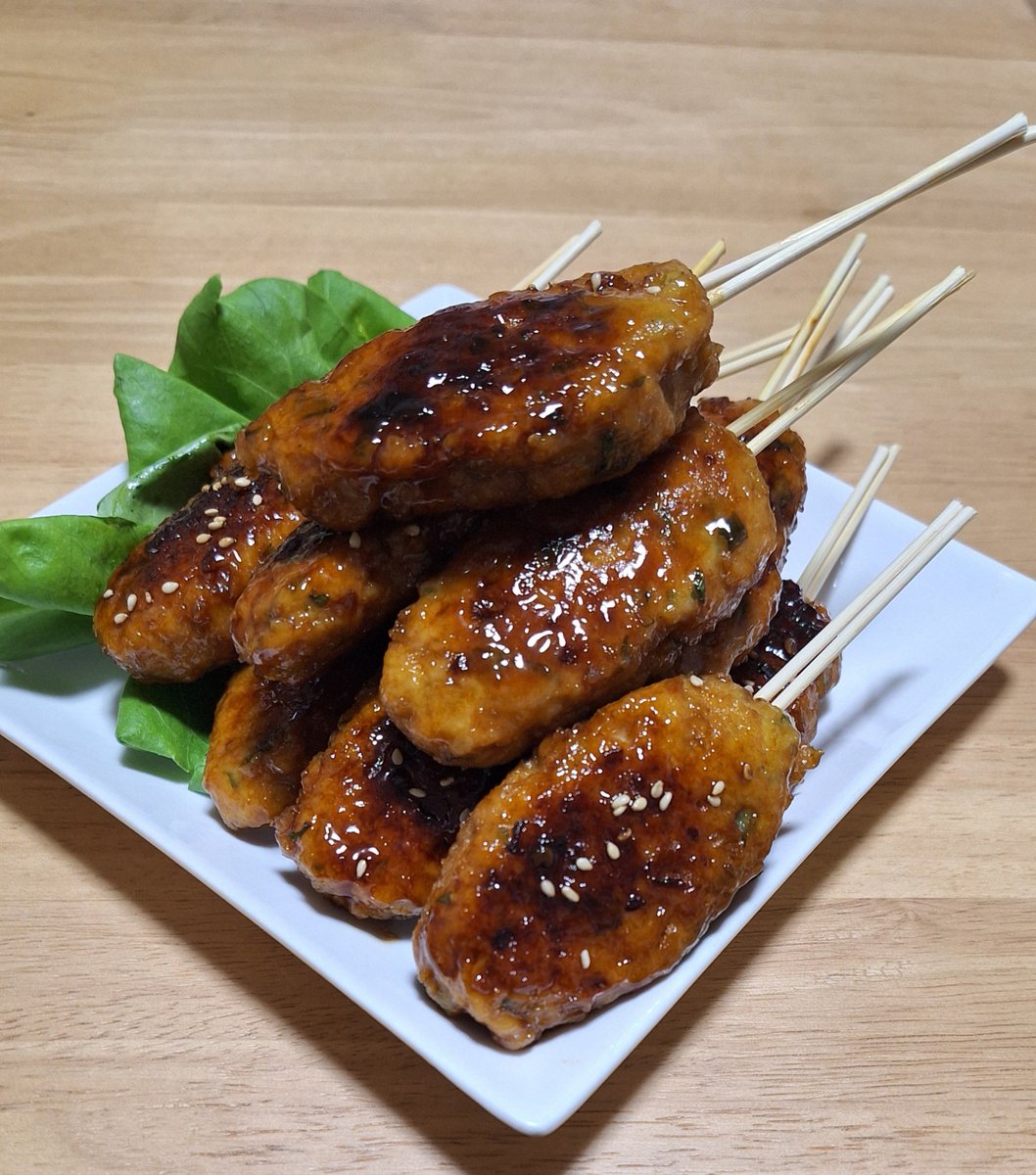 gujjoo27's tweet photo. 鶏つくね 作ったよ 。 https://t.co/8cKKpkBDrJ