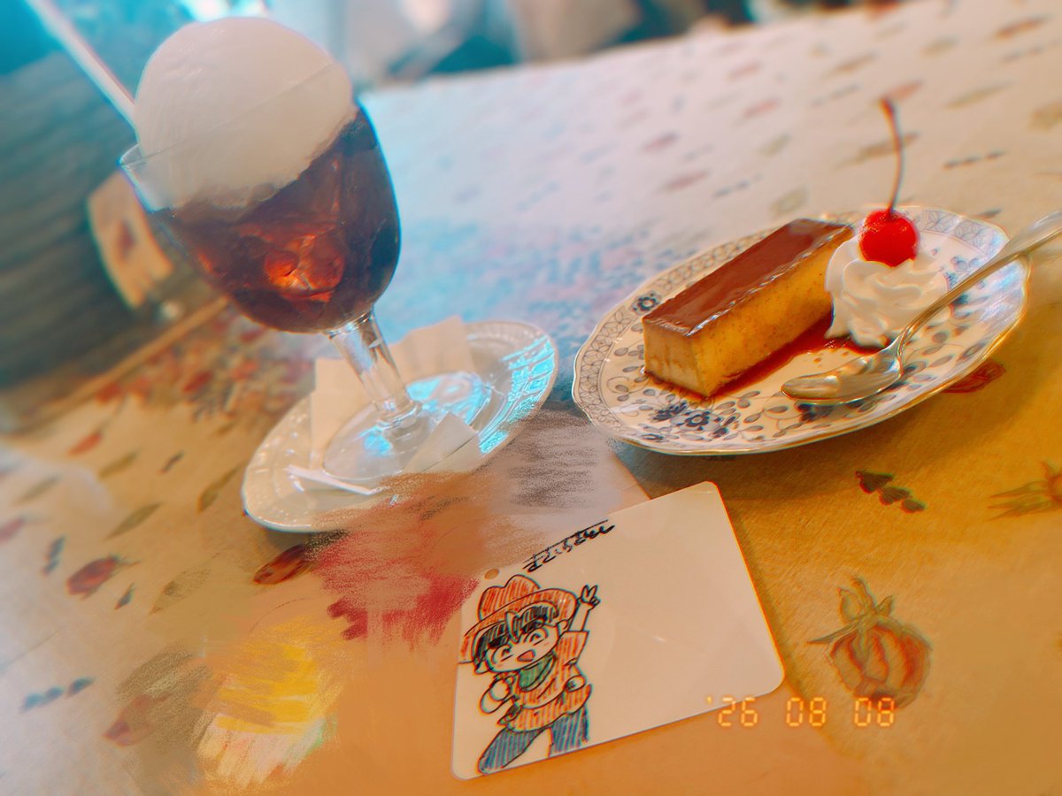 rg_tea11's tweet photo. 本日個展へ伺いました。扉を開けた瞬間から圧巻の見応えで、まさに夢のような空間でした！いくつもの原画展示に包まれながら眺めるライブドローイングも贅沢な時間でした🥹✨
ギャラリー開廊、記念すべき第1回を飾るきさいちさとし展開催、本当におめでとうございます！🎉
#AAGS
 #きさいちさとし展 https://t.co/kgH1SrBvNq