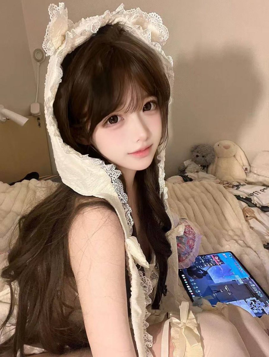 mgbot8880's tweet photo. 浪漫的茶人从来不像寡淡的白水妥协

tg群：https://t.co/jhKqeEKBJ7
tg客服：@mg790bot
🐧：3988582721 https://t.co/Dl6wqYwI4s