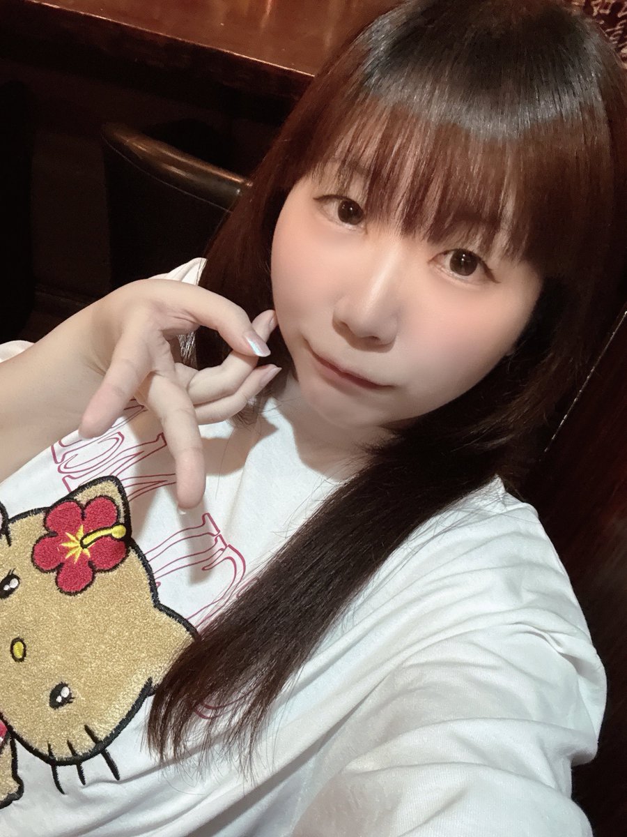 ryuka_mofru's tweet photo. ログインしてます‼️
いぶきさんとあおいさんに教えてもらったので
普段よりは
ギャル

ですか？これは
せなちゃんと23時までお待ちしてます🫶 https://t.co/tzn9DhAW6M