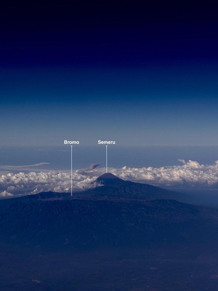 interaiksi's tweet photo. gunung di Jawa Tengah dan Jawa Timur versi effortless alias tanpa hiking https://t.co/YONZLqde1U