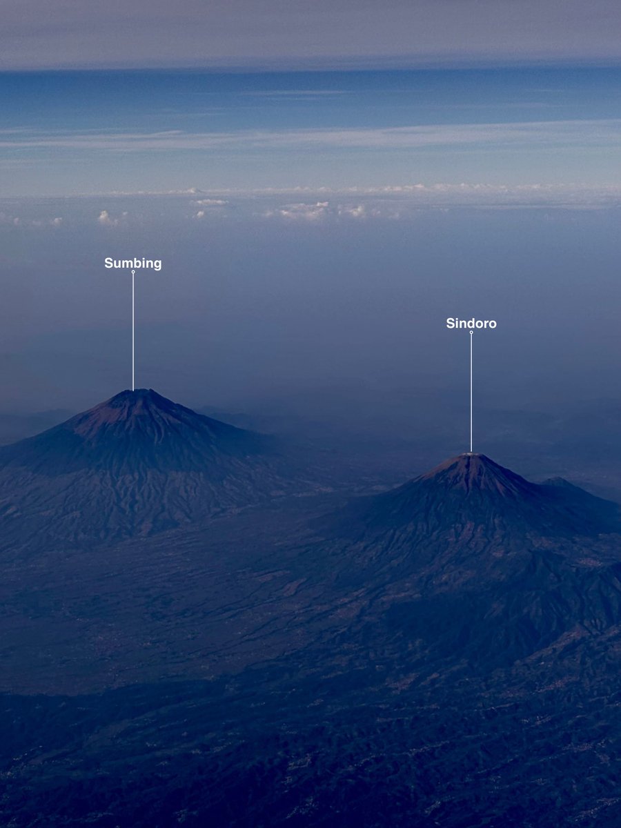 interaiksi's tweet photo. gunung di Jawa Tengah dan Jawa Timur versi effortless alias tanpa hiking https://t.co/YONZLqde1U