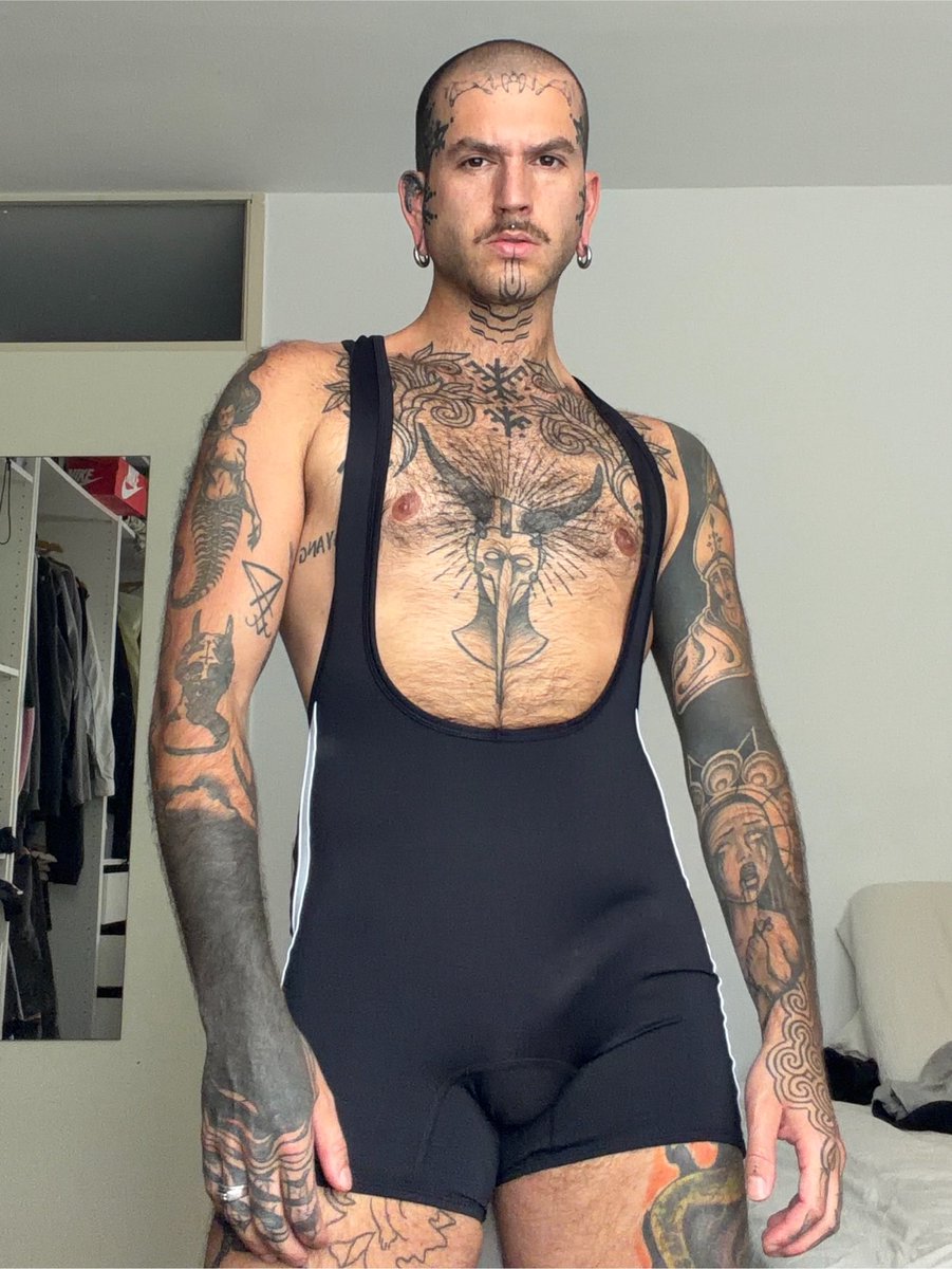 noxferatu_'s tweet photo. Happy Pride 🍆 https://t.co/AlnY7HtAsv