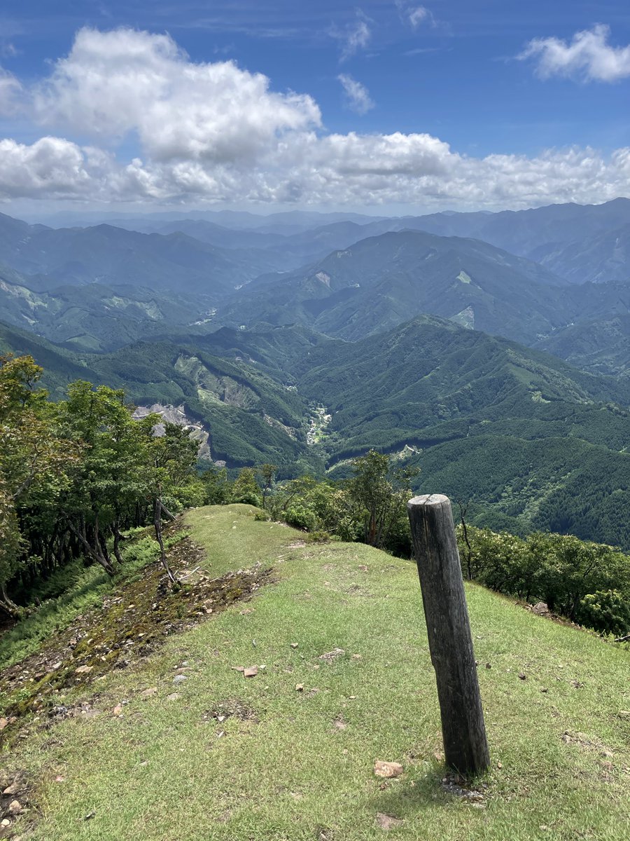 ashitamata's tweet photo. 台高山脈縦走、途中撤退！ https://t.co/3lyepOsCYC