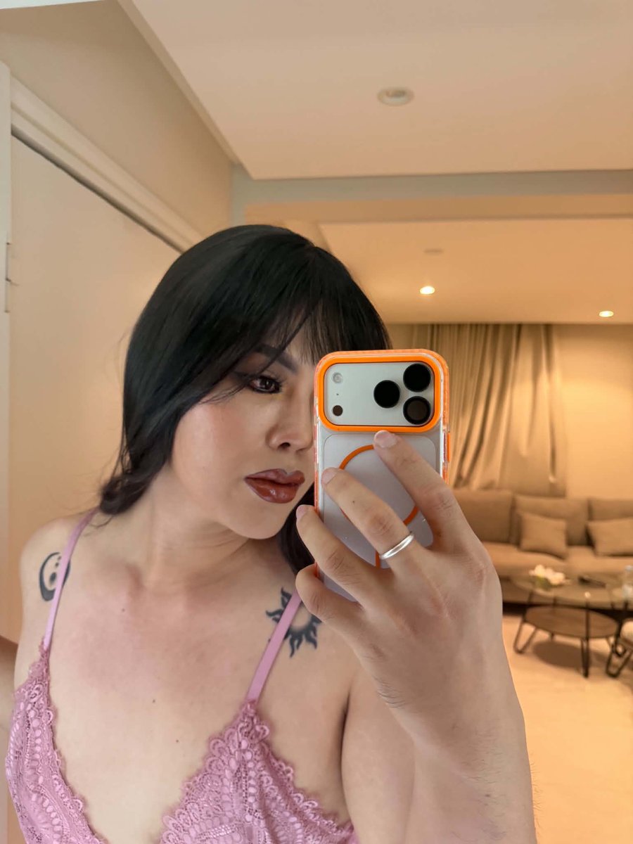 bifvla's tweet photo. #ladyboy_in_saudi 
#ladyboy_dammam 
#ladyboy_in_khobar https://t.co/92tZbYQn8E