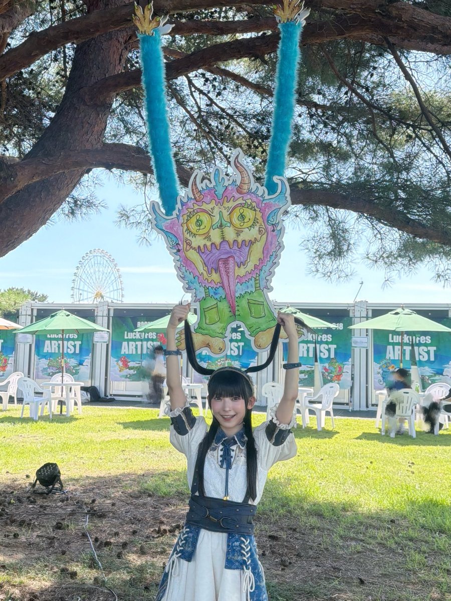 nagata_shiori_'s tweet photo. #Luckyfes 🌈🌈🌈フェス～！最高でした😭
色々な楽しみ方で過ごしていただけて、嬉しかった～！タオルも回してくれてありがとう🍧ノイミーちゃんの魅力も伝わっていますように⟡.·⟡.·⟡.·

暑い中本当にありがとうございました🚰 https://t.co/LKbkAVj05x