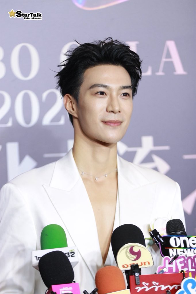 startalkent's tweet photo. "ZhangMingBo" ในงาน 2026 WEIBO GALA - Cultural Communication Night

#zhangmingbo #章明伯 #จางหมิงป๋อ
#WeiboCulturalCommunicationNight #WeiboGala2026 https://t.co/A7V9Eb6W33