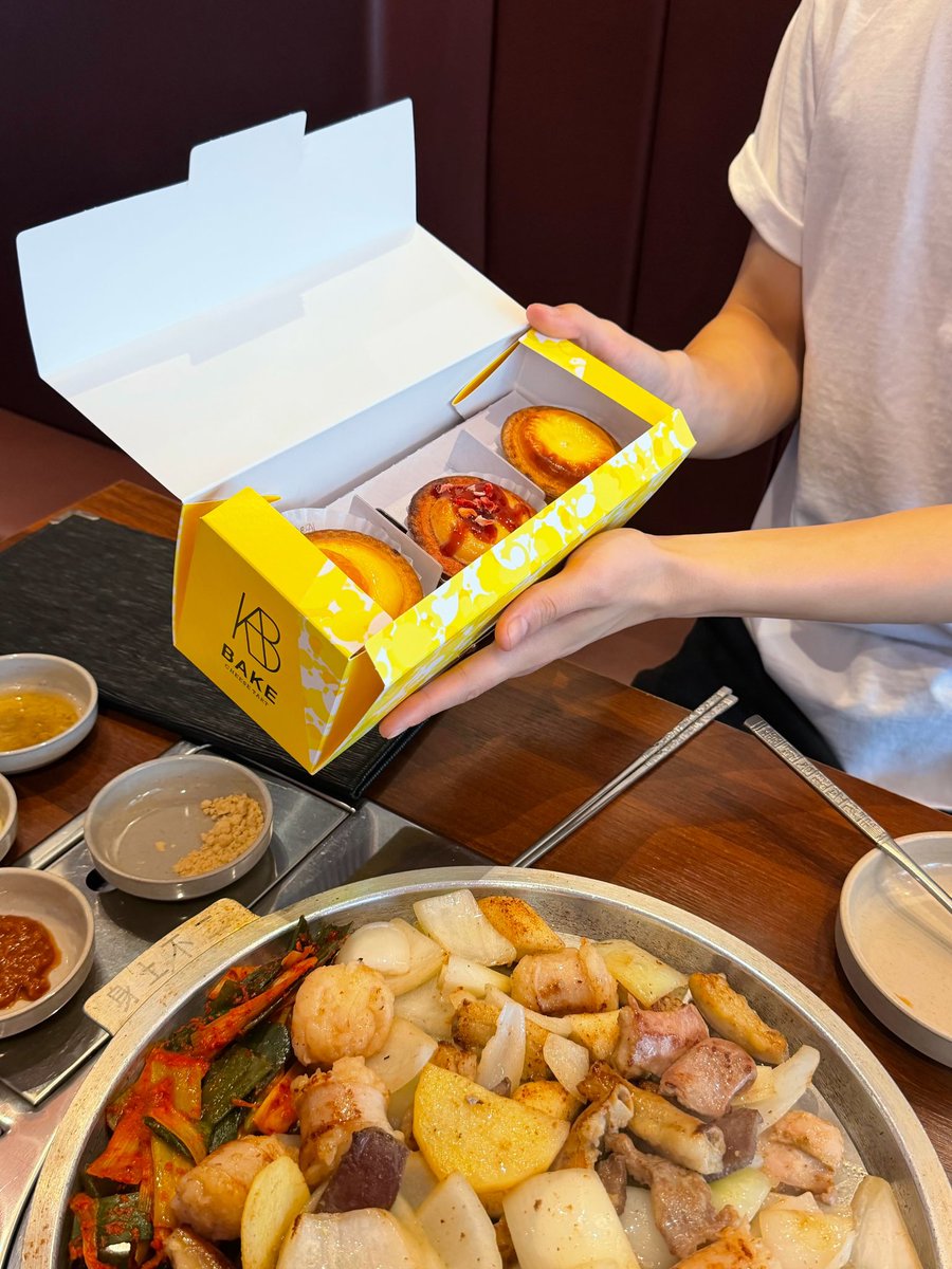 donguri_eon's tweet photo. 고기먹는다며 곱창먹은거 개웃갸 https://t.co/YDF1Ghidfl