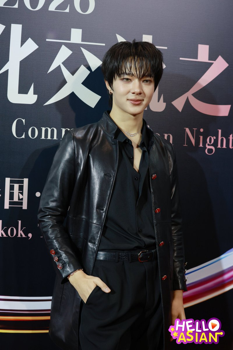 Hello_asian's tweet photo. เท่ห์และแกรมมากก "นุนิว" ร่วมเดินพรมในงาน WEIBO GALA 2026 Weibo Cultural Communication Night 

NUNEW X WeiboGALA
#Nunew  
#นุนิวที่เวยป๋อกาล่า2026
#WeiboGala2026
#WeiboCulturalCommunicationNightThailand https://t.co/YyohxnCwSr