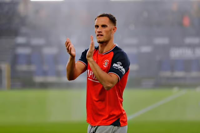 SportsPeteO's tweet photo. Luton have agreed to let striker Jerry Yates to go out on loan before the close of the window. Yates spent the second half of last term on loan at Sheffield Wednesday and finished as joint top scorer. News of his availability is sure to alert a number of EFL and SPL clubs. #LTFC https://t.co/LqWrCO0kf8