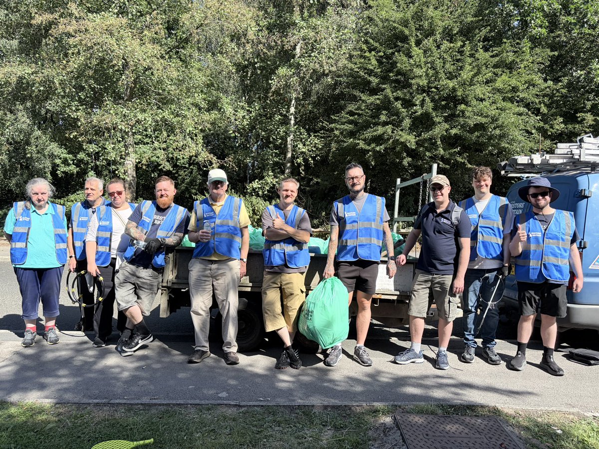 RestoreBolton's tweet photo. We’ve had a very productive morning with @RestoreBritain Bolton Branch.

Our very fist litter pick. Lots more to come. In the space of an hour, we collected 18 bags of rubbish https://t.co/2R9Flj6d4p