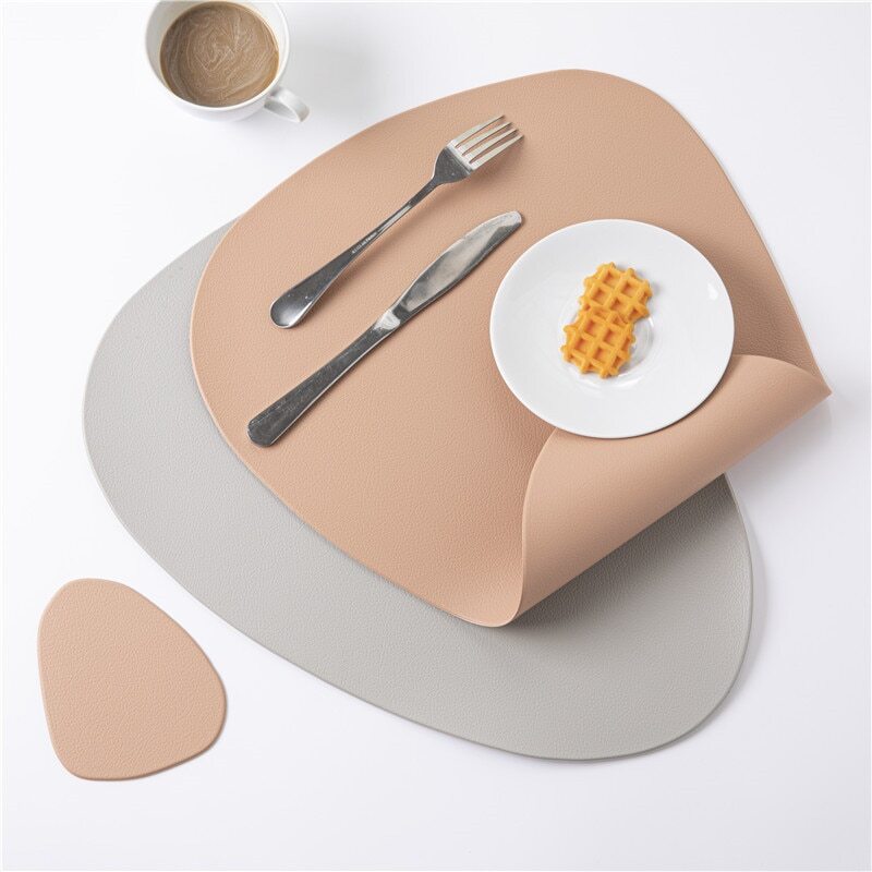 UnicunShop's tweet photo. Elevate your dining experience with our PU Leather Pebble Placemats. Designed for durability and elegance, these heat-resistant, double-sided mats protect your surfaces while refining your interior decor.
https://t.co/TwQs9AcYzd
#HomeDecor #InteriorDesign #DiningEssentials https://t.co/FaQlQyO99Q