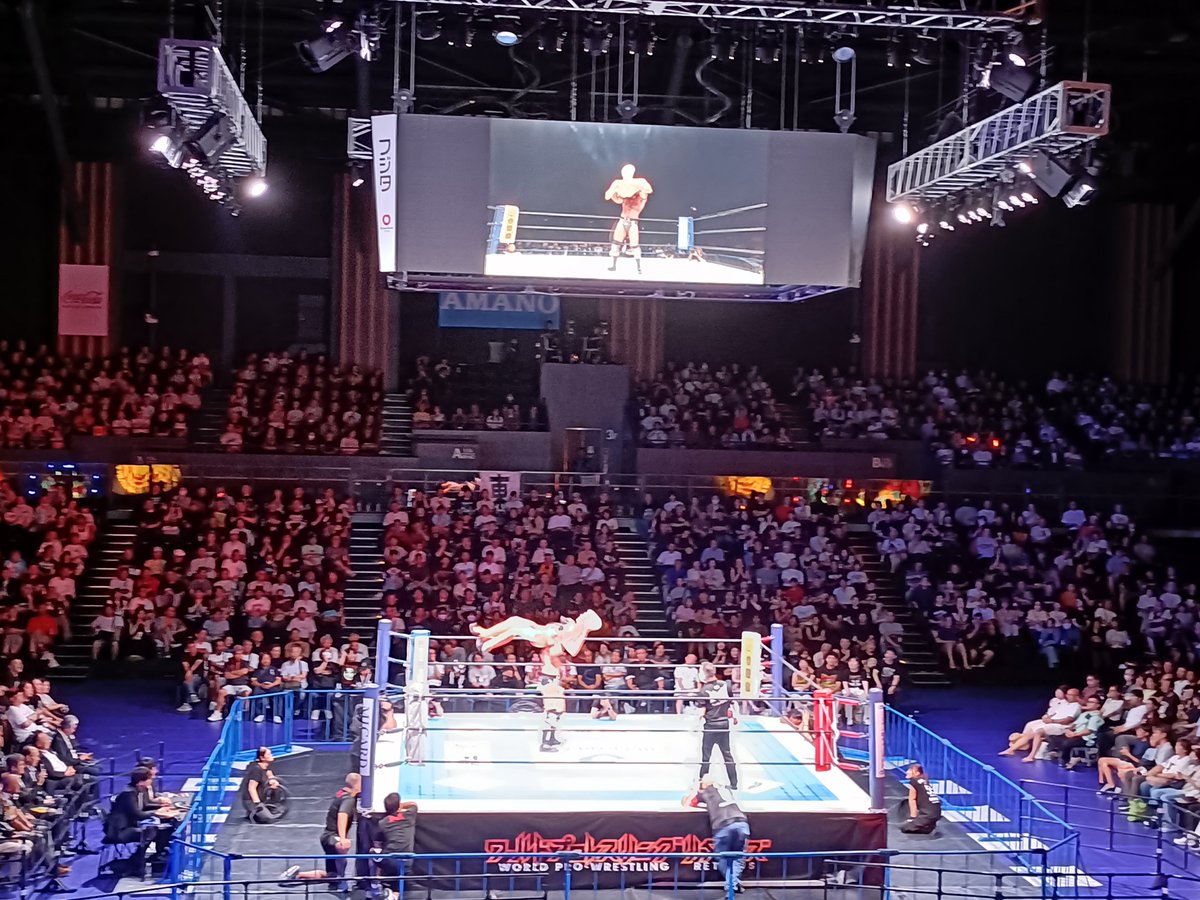 Tmori104's tweet photo. 数十年ぶりにプロレス観戦しています。G1climax https://t.co/DeGkR7zzTW