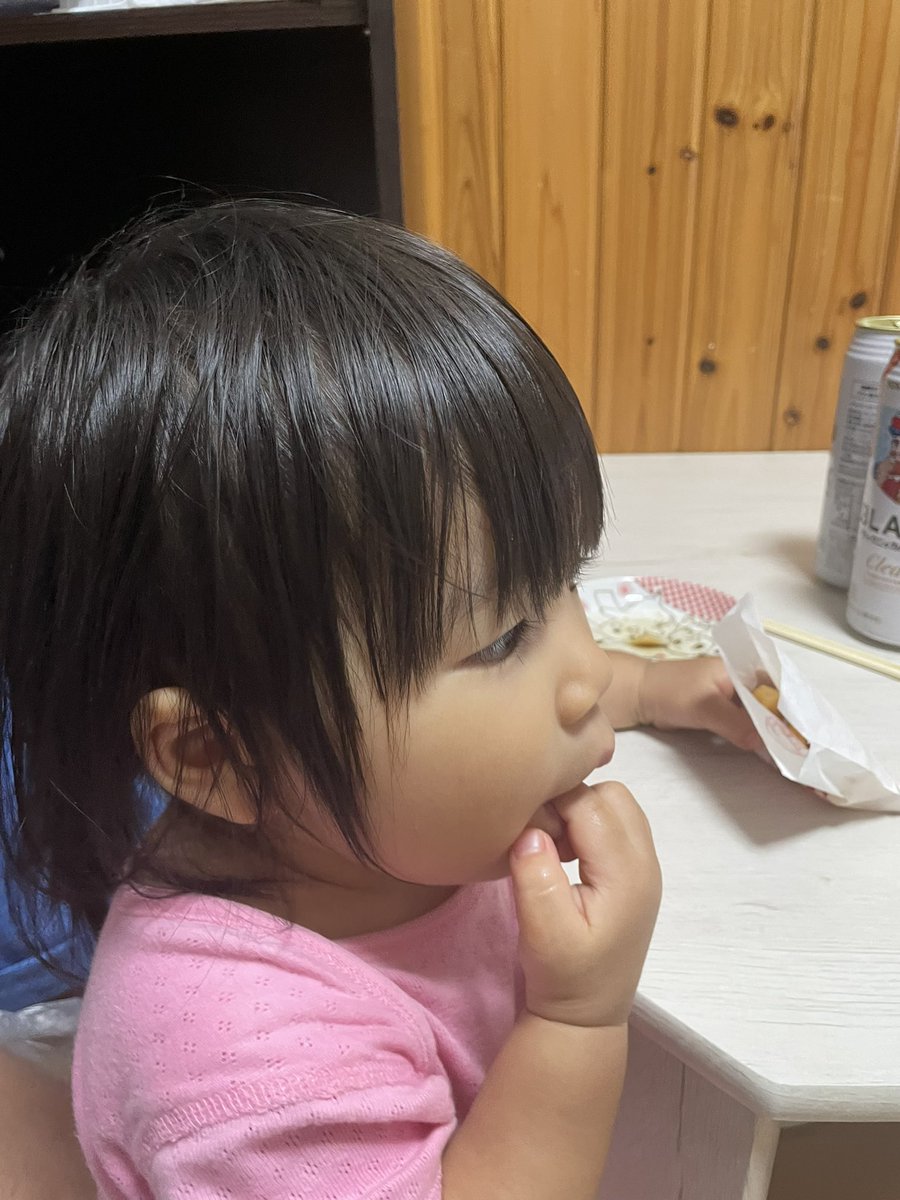 show_RunAccount's tweet photo. こっちはエビだけ食べてシャリ残すマン🦐 https://t.co/0KCMucwGxA