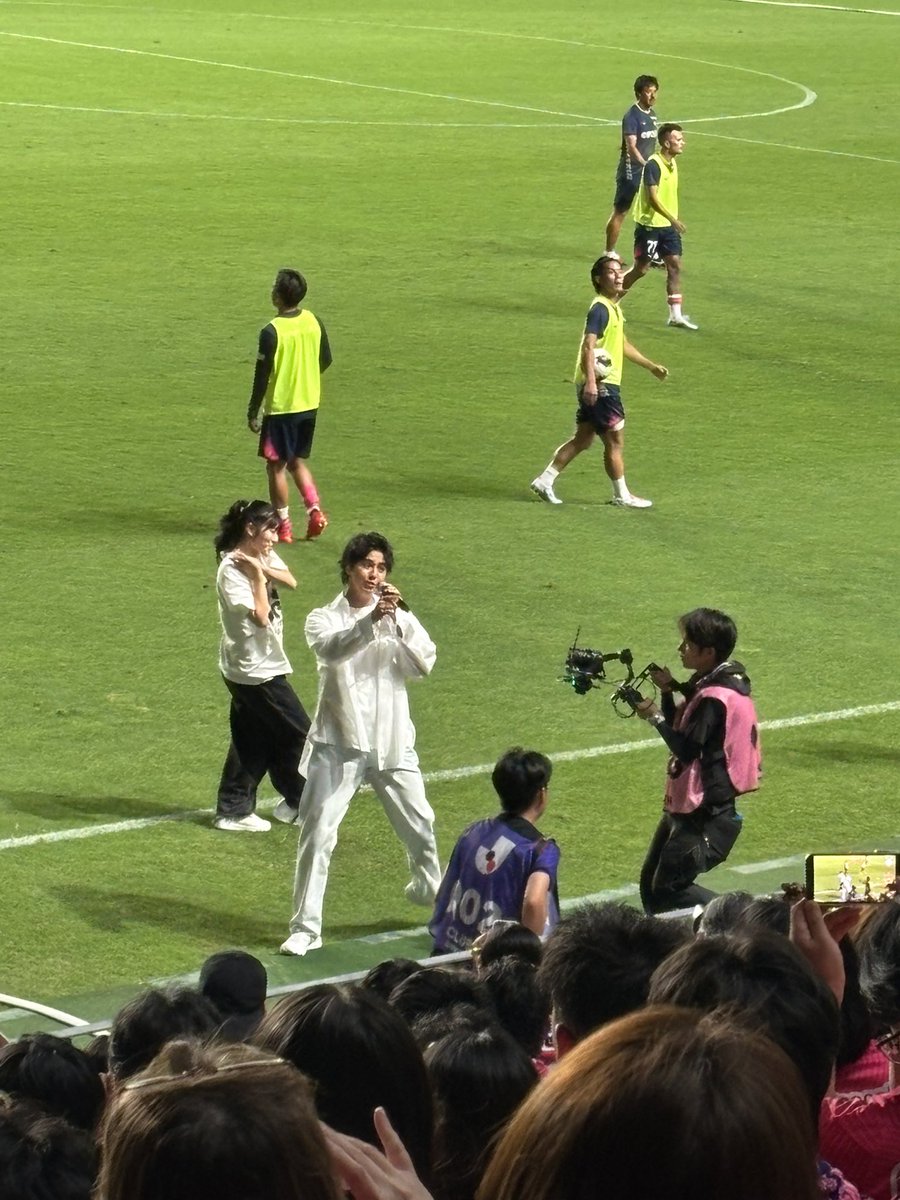 Hjt2z7xXvfuUKQm's tweet photo. 片寄涼太君近くに来てくれた！ https://t.co/1ATloFjX4Q