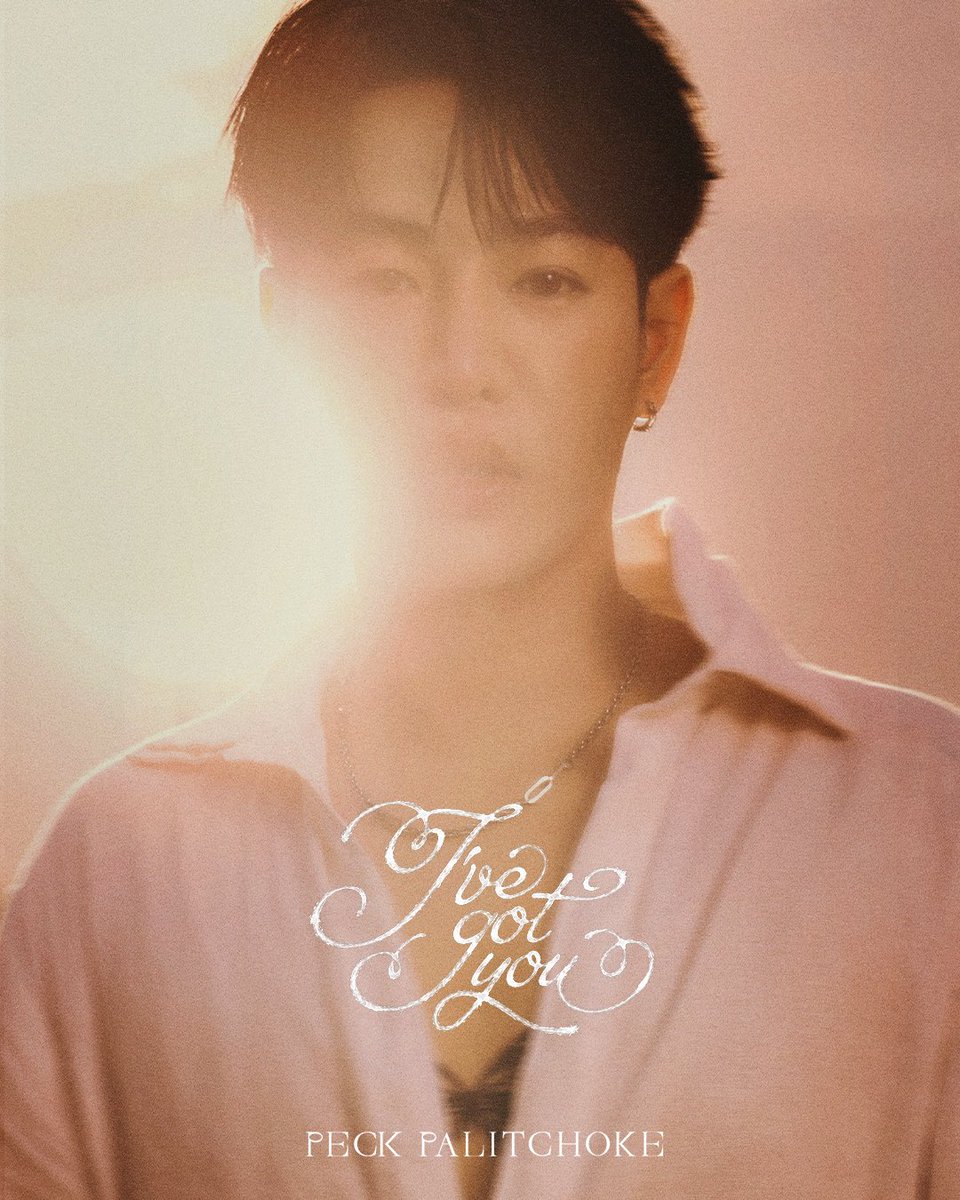 Kaijeawkyoho's tweet photo. โอ้โห รูปดีมาก หล่อสุดๆ @peckpalit ❤️

#IhaveGotYou
#PeckPalitChoke 
#เป๊กผลิตโชค https://t.co/FInrq6AL9r