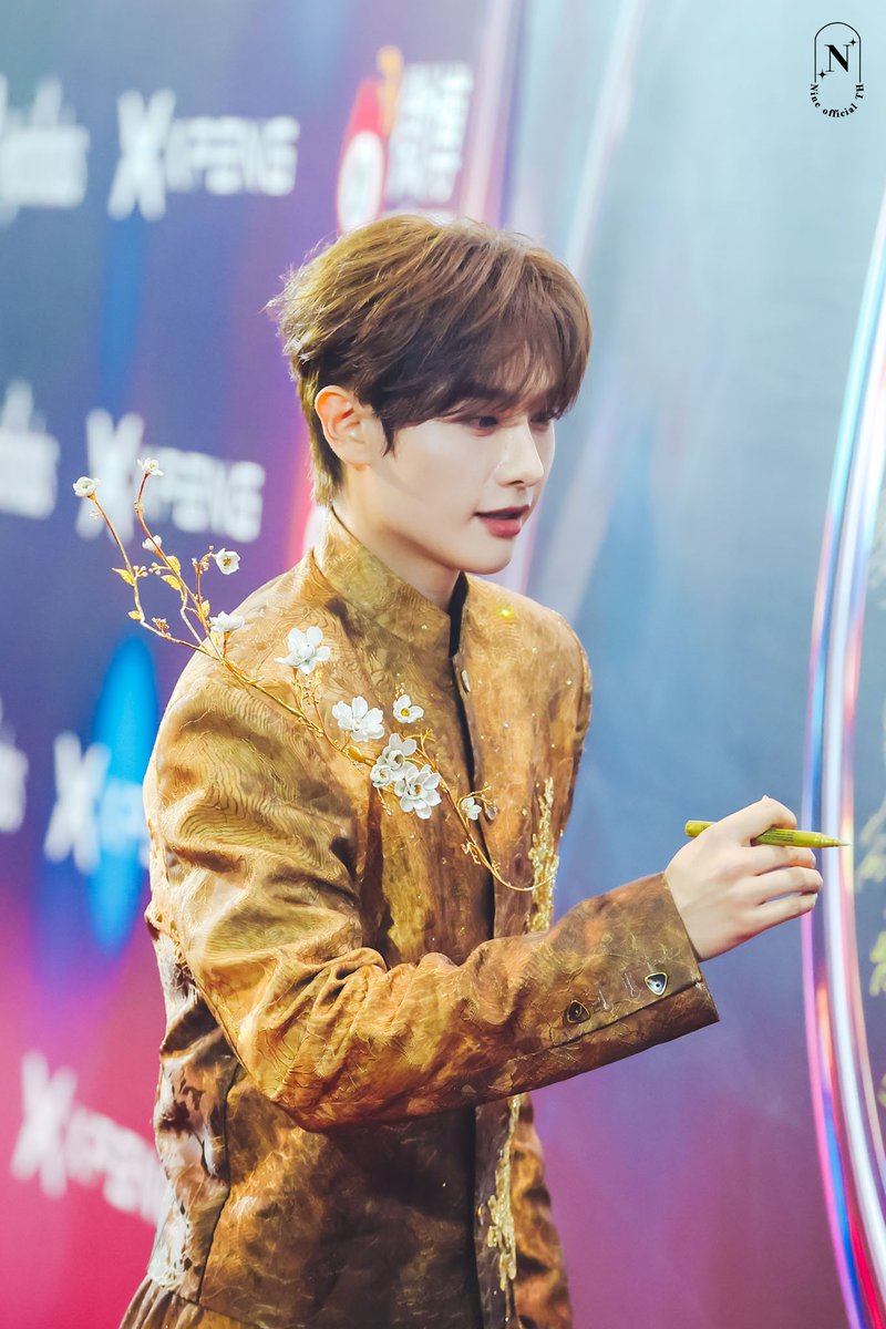 NineOfficial_TH's tweet photo. ลุคนี้ 1000000000000% ไปเลยคั๊บ 

NNINE WEIBOGALA2026
#WeiboGala2026XGQC
#WeiboGala2026xSiamParagon https://t.co/IdNds7R2Mc