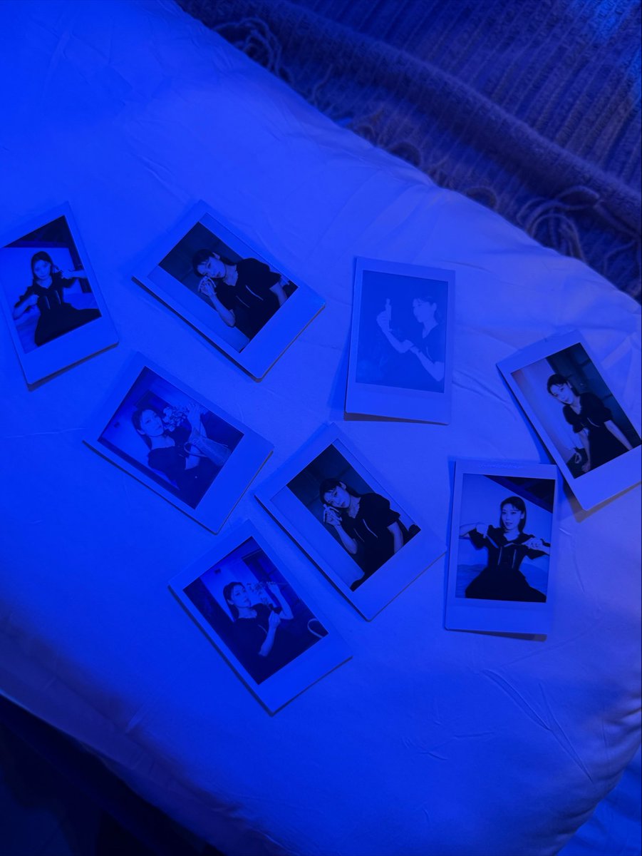 2cowsunSSO's tweet photo. 내일 같은 곳에서 봐요!🪽
드디어 리프나도 막공만 남기고 있네요!
동화같았던 시간들이 이제 막을 내릴 때에요
끝까지 멜로디로 뜨겁고 서늘하게 살아가볼게요! 감사하고 또 감사합니다! 뿅!
(+ 심령사진 아니구 조명 아래 사진들입니다.. https://t.co/cNcsNrjeVw