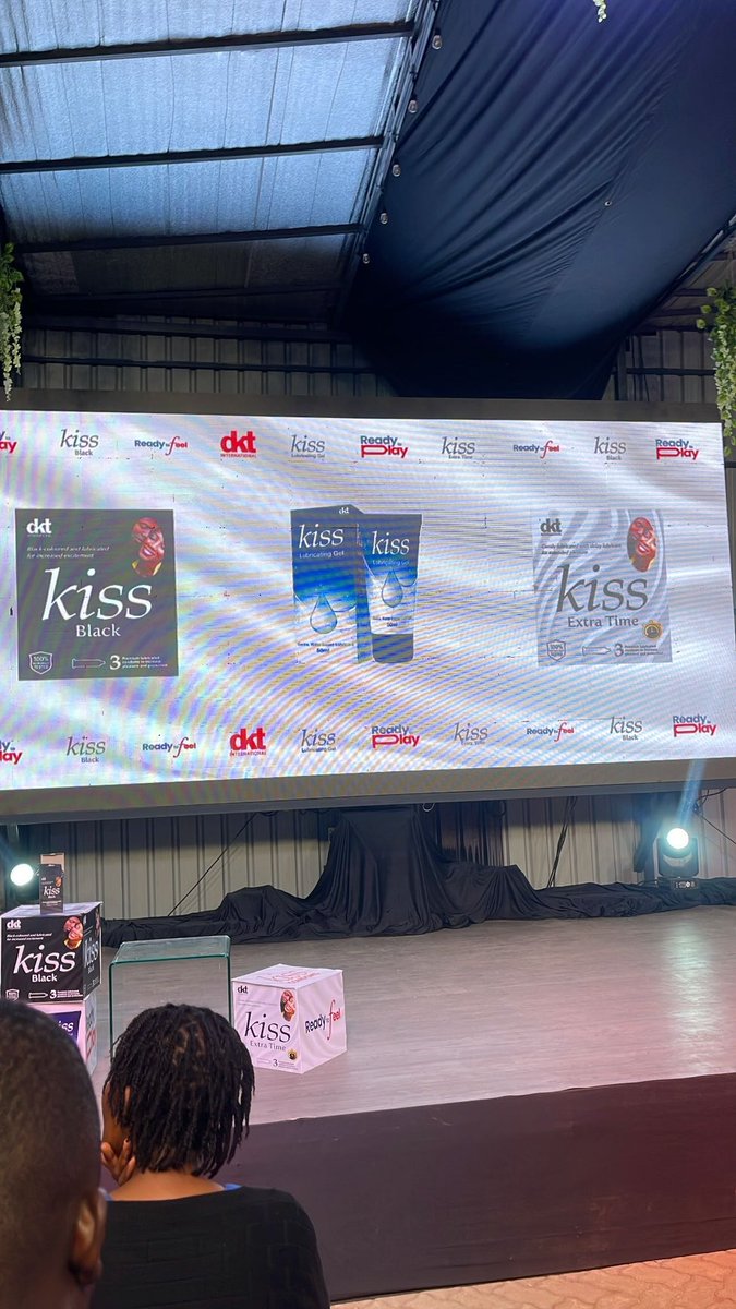 Kivutss's tweet photo. Launched kiss black(literally a black condom), kiss extra time ( has numbing gel to numb your dick and makes you last longer) and kiss lube🤲🏼 https://t.co/UopGpjqbLK