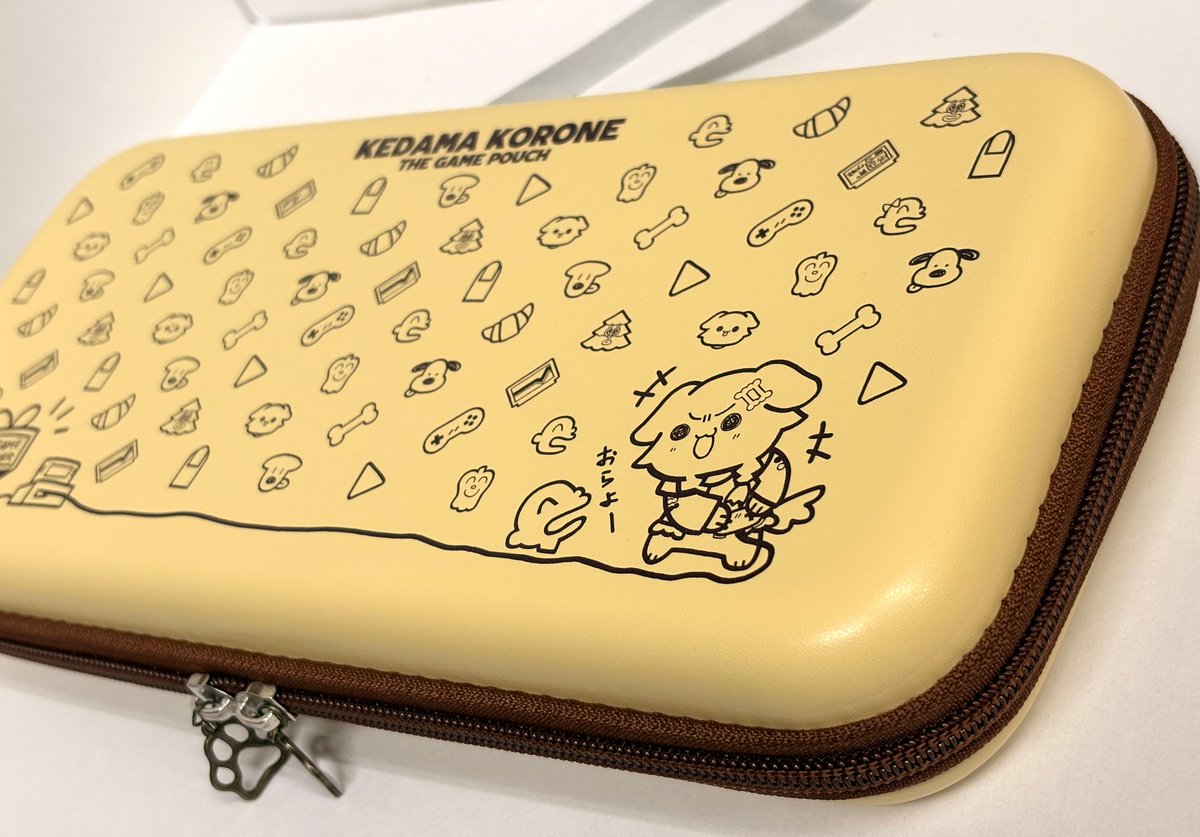 nisekazu's tweet photo. 毛玉ころねザゲームポーチの実物の写真になります。
購入の際の参考になればと思います。もう少し写真アップします。

#C108
#お品書き https://t.co/Srl6yUgOl0