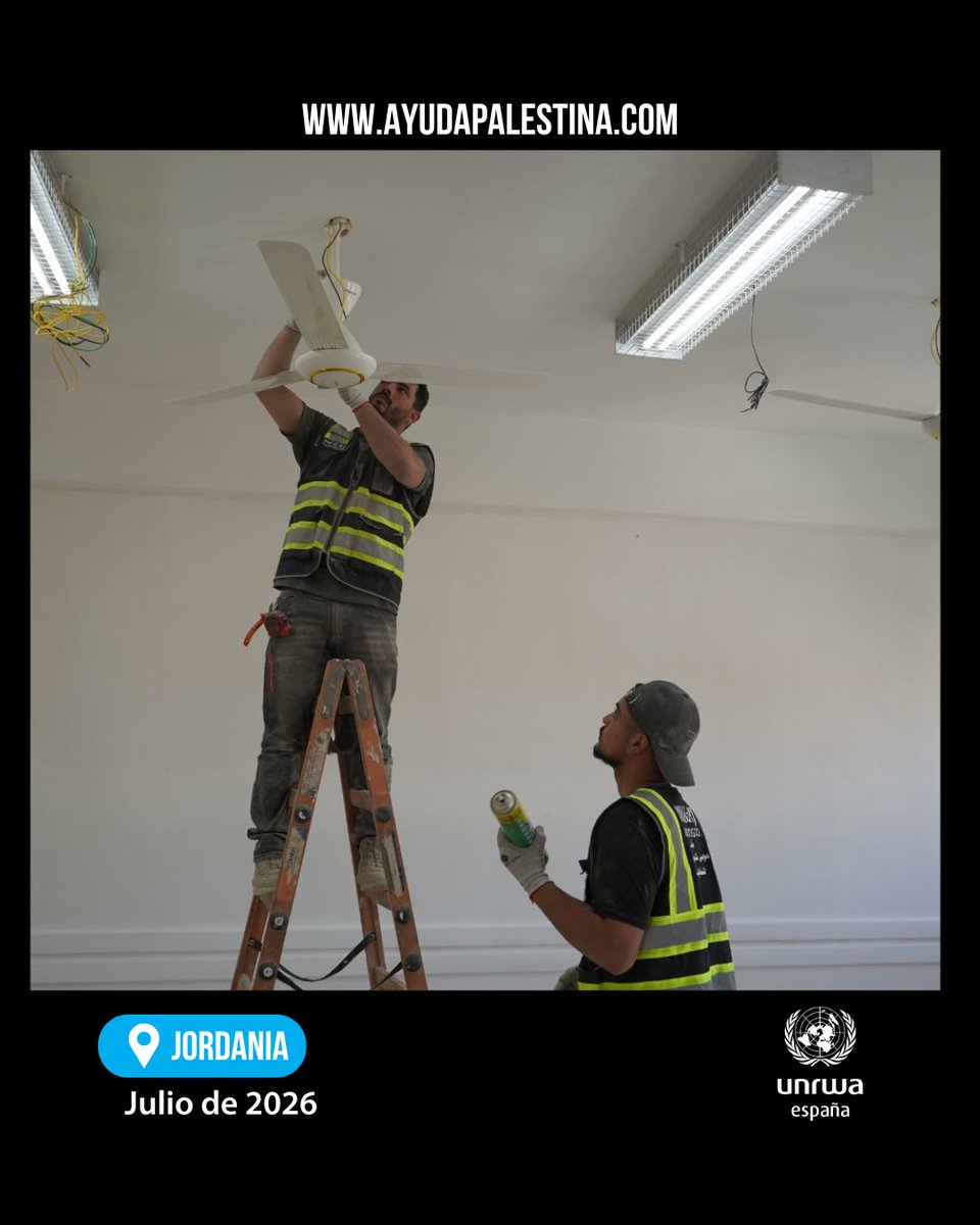 UNRWAes's tweet photo. Gracias al apoyo de miles de personas, en UNRWA trabajamos para que la infancia refugiada de Palestina pueda aprender en espacios seguros.
Estamos rehabilitando 2 escuelas en el campamento de Marka #Jordania, apoyando a 1.660 estudiantes y docentes
Únete👇
https://t.co/pgo7xLJ5lL https://t.co/hTWNCadUs1