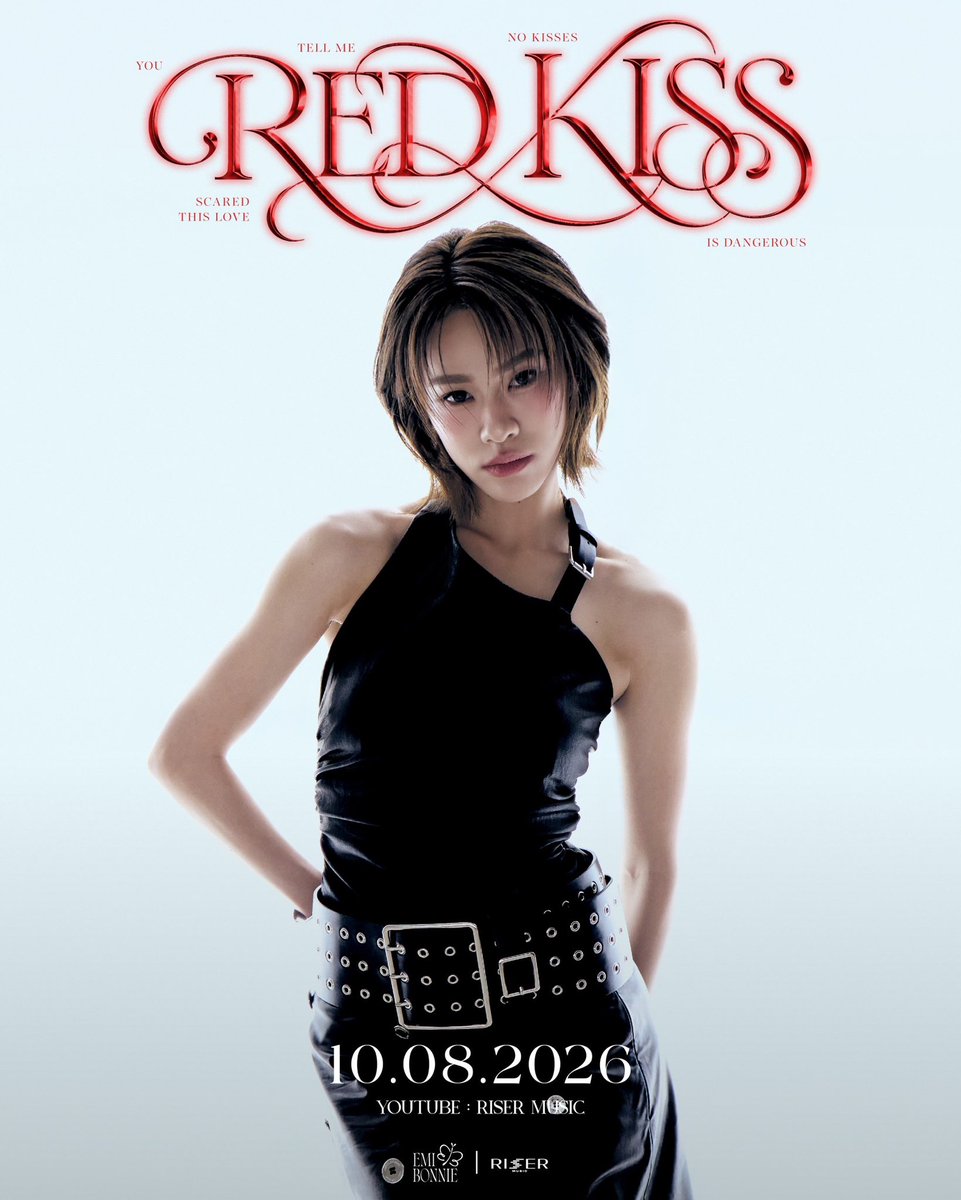 GMMTV's tweet photo. a single kiss is dangerous 💋
Red Kiss- EMIBONNIE

MUSIC VIDEO RELEASE 
10.08.2026

📺YouTube : RISER MUSIC

#RedKiss_EMIBONNIE 
#EmiBonnie
#RISERMUSIC
#GMMTV 
@emiamily @beonnnie @RiserMusic https://t.co/8QSEc3yUd3