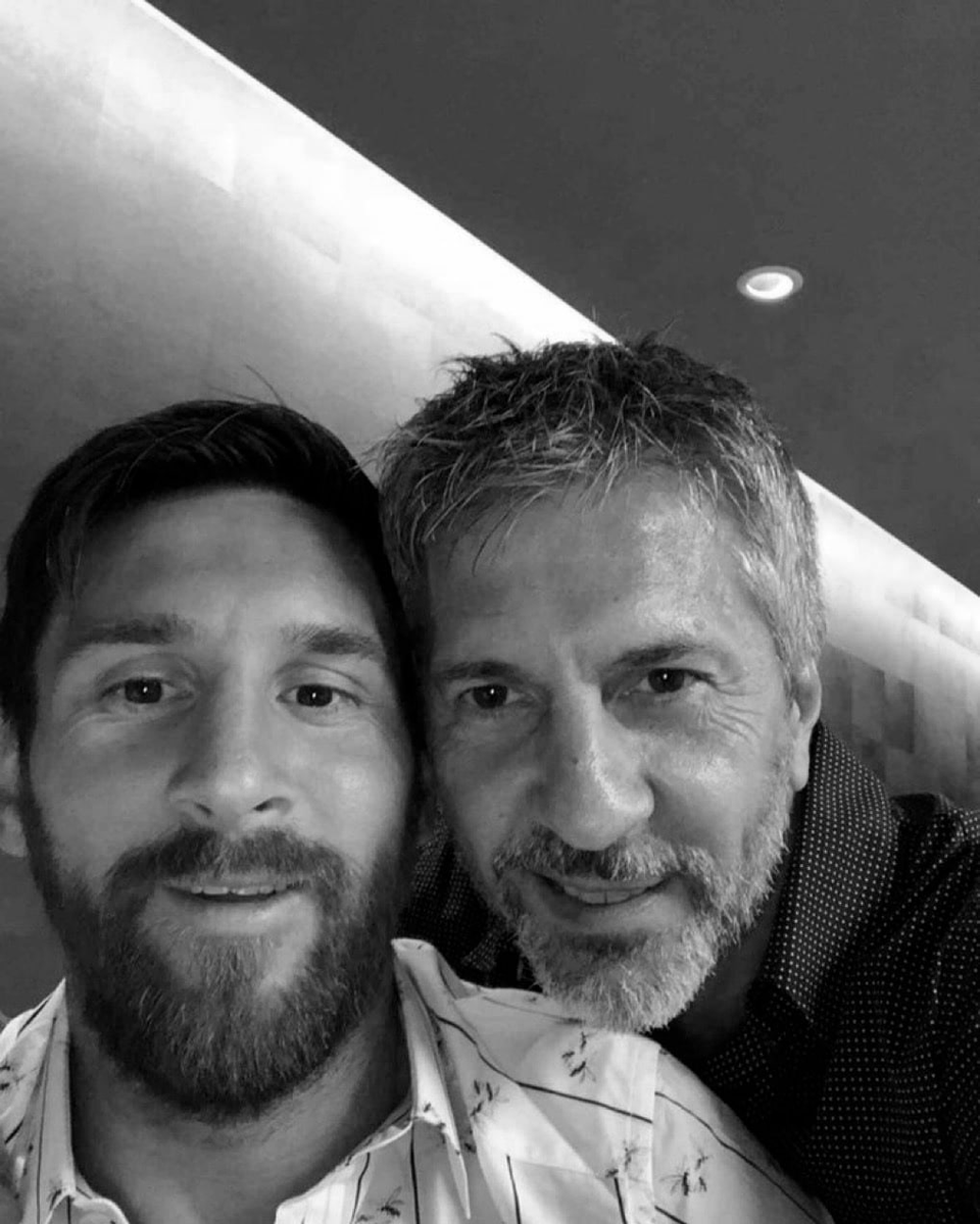 Aderly's tweet photo. 🚨 #LOÚLTIMO |  El padre de Lionel Messi, Jorge Messi, ha fallecido a la edad de 68 años. 🕊️ https://t.co/biAIQWwgYg