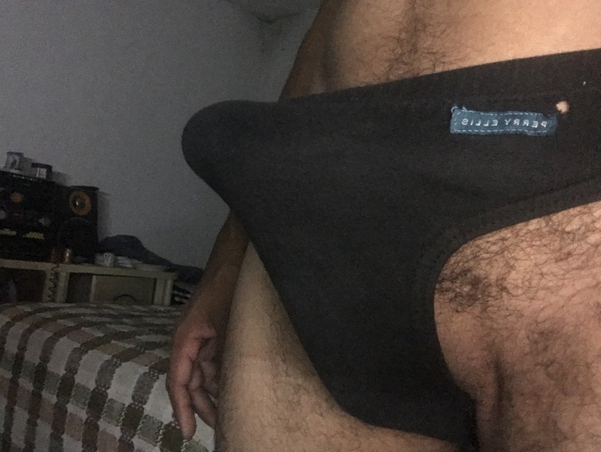 gonzaslip's tweet photo. slip, al palo: macho https://t.co/J2AEGaOZNp