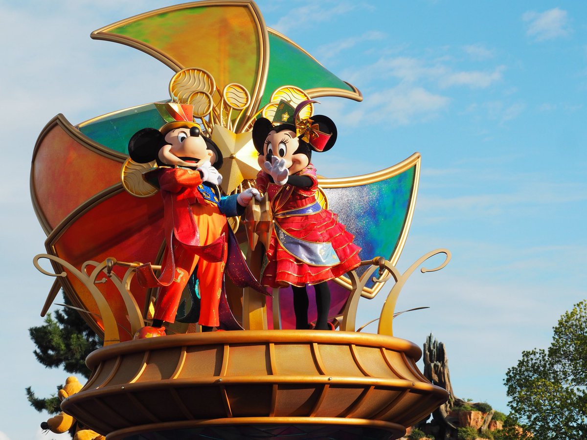 R781272's tweet photo. #Disney100 https://t.co/ntfU1L9lxK