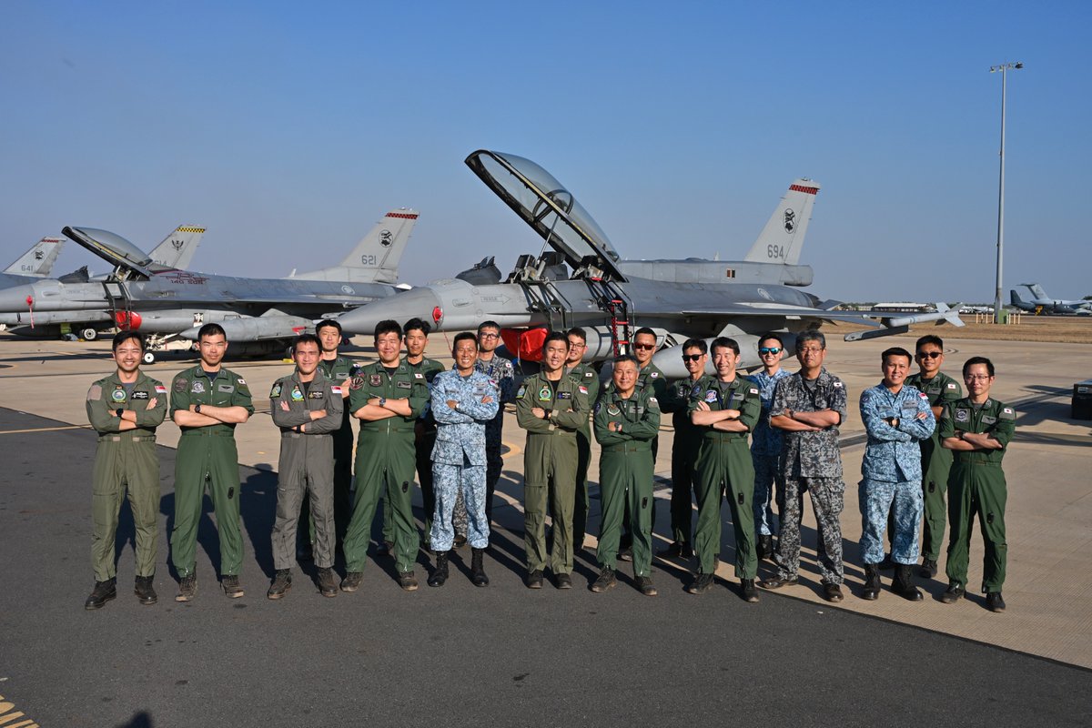 JASDF_adc_pao's tweet photo. #ADC is currently participating in #ExPitchBlack ✈️
We conducted defense exchanges with🇫🇷🇸🇬🇰🇷deepening mutual understanding.
#PitchBlack2026 #StrongerTogether @FANC_Officiel @mindefsg @ROK_MND https://t.co/PitQu4Vsck