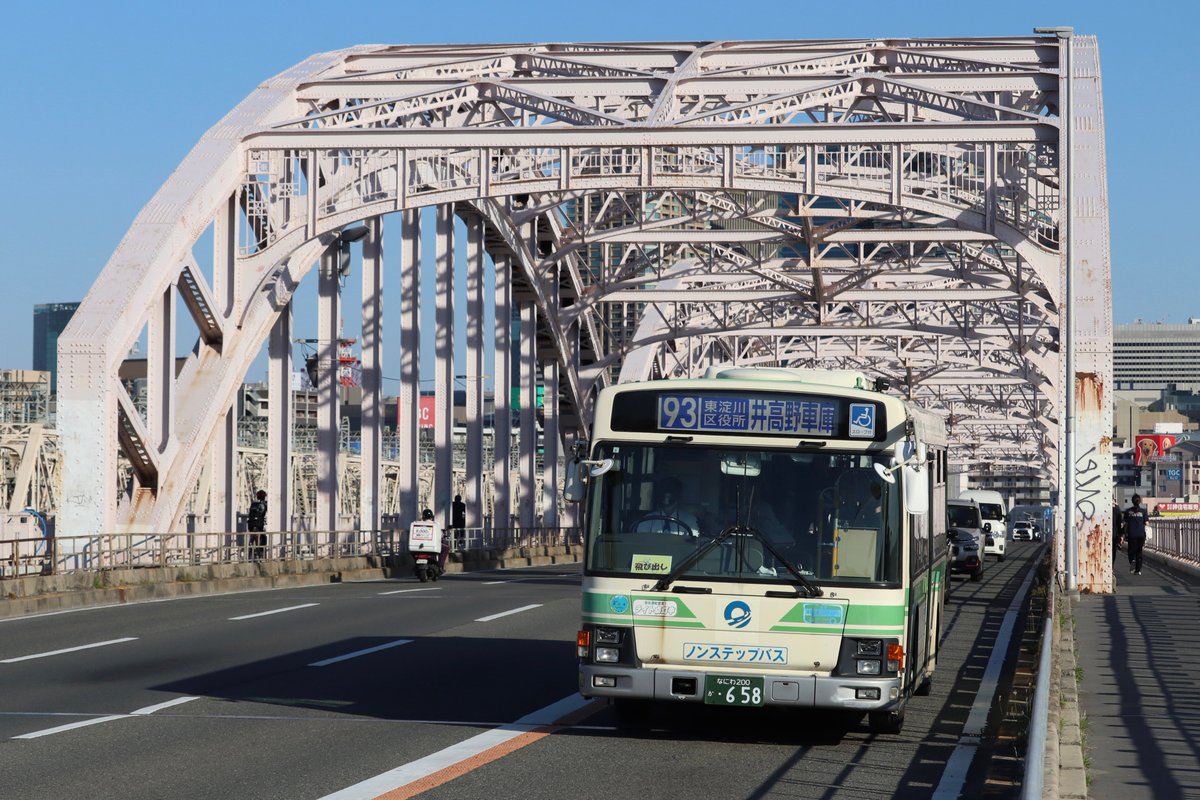 0902citybus's tweet photo. ⭐︎除籍⭐︎ 
15-0658 KL-LV280L1改
先日幕が抜き取られていた658がナンバーを切られたようで…
残る営業車のV8は15-0656のみに。
全国的に希少なトルコンAT×V8の音を聴ける機会も減って寂しいですね…
お疲れ様でした。 https://t.co/NISAgpu4fO
