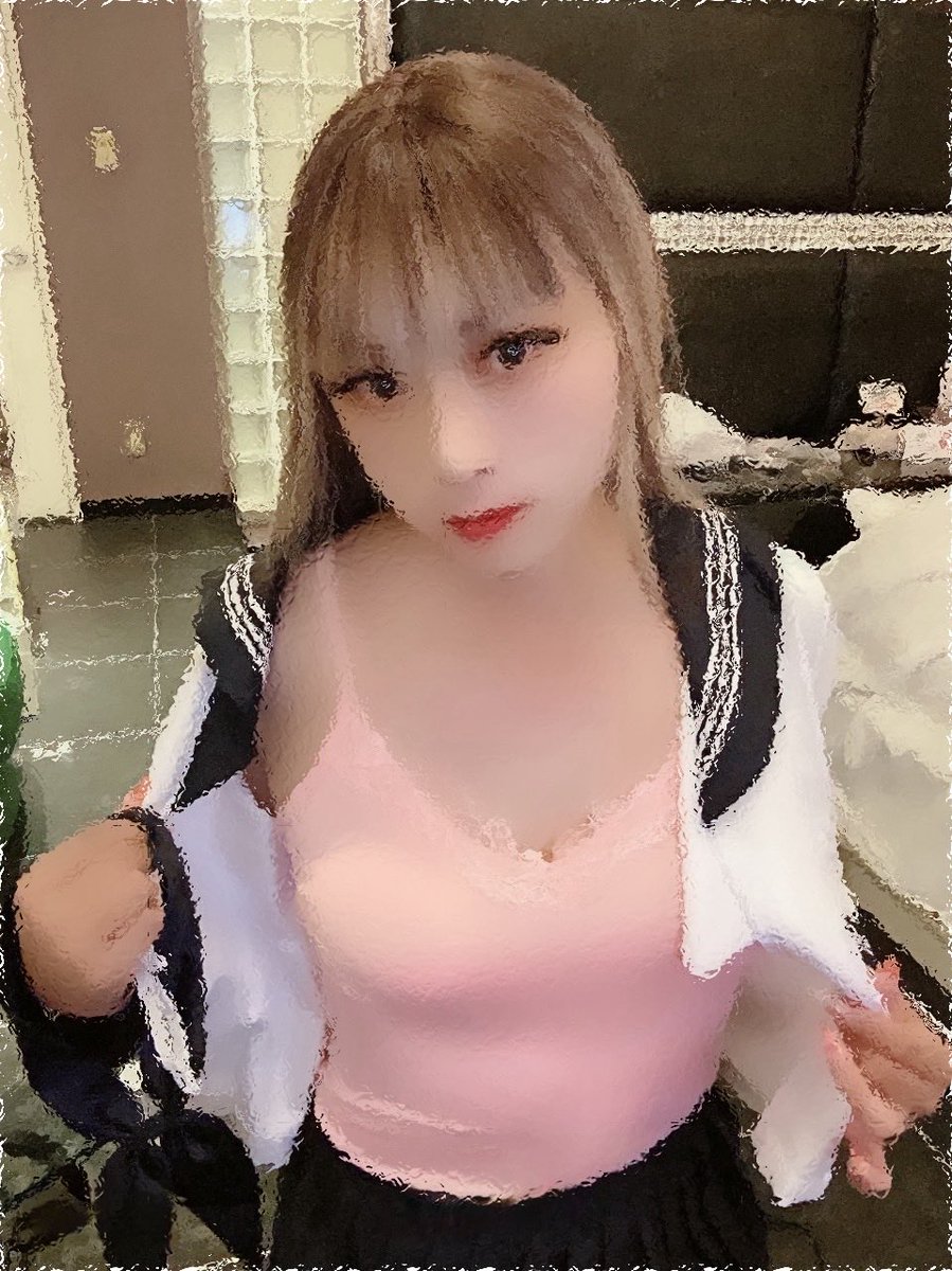 gw4yi4's tweet photo. またSHEINから届く　ワンピースを買いました　数日後には再び何か届く　普段の私服よりレディースの方が多いとはこれいかに？ https://t.co/RlIqrmfE4K