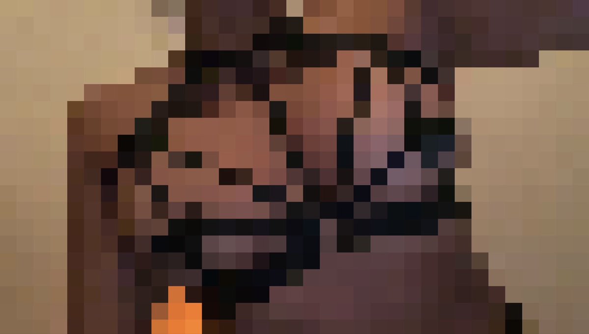 PrinsessanPixel's tweet photo. Jag äter män som dig till frukost. Du är ingenting annat än en pengaslav för mig. Förstår du? 😌 https://t.co/yj8Zbc1hZj
