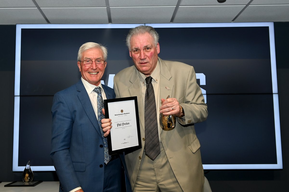 WolvesFPA's tweet photo. John Richards says: "It’s a very sad day; we’ve lost one of our greats, and one of the most genuine people you could ever wish to meet. Phil was larger than life, a big character with an even bigger heart. He would help anyone, and was always there if you needed anything. .. https://t.co/8gE3mhRLJN