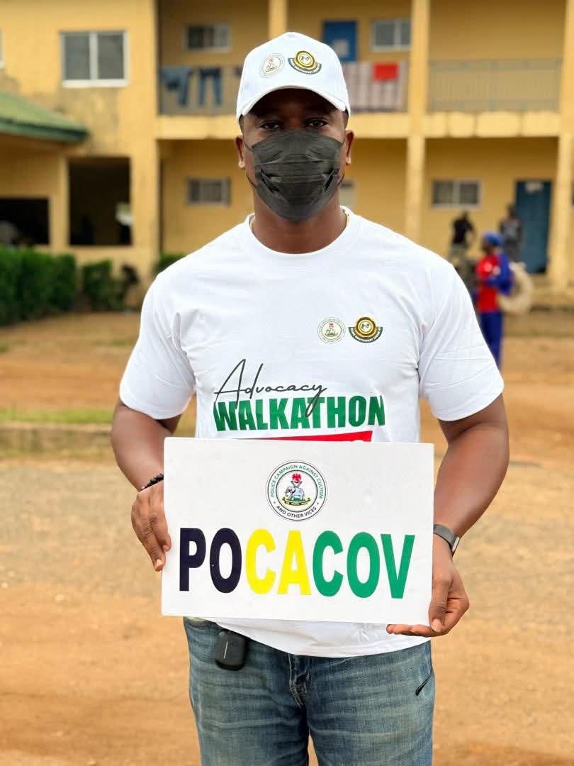 POCACOV_FHQ_NG's tweet photo. PEACE ON THE BALLOT ๐๏ธ
Ongoing now in Osun State: POCACOV Walkathon against Electoral Violence.
Together we say NO to violence, YES to peaceful elections.
#POCACOV #SayNoToElectoralViolence #PeacefulOsun #SaferNigeria https://t.co/fi1mDyFqHV