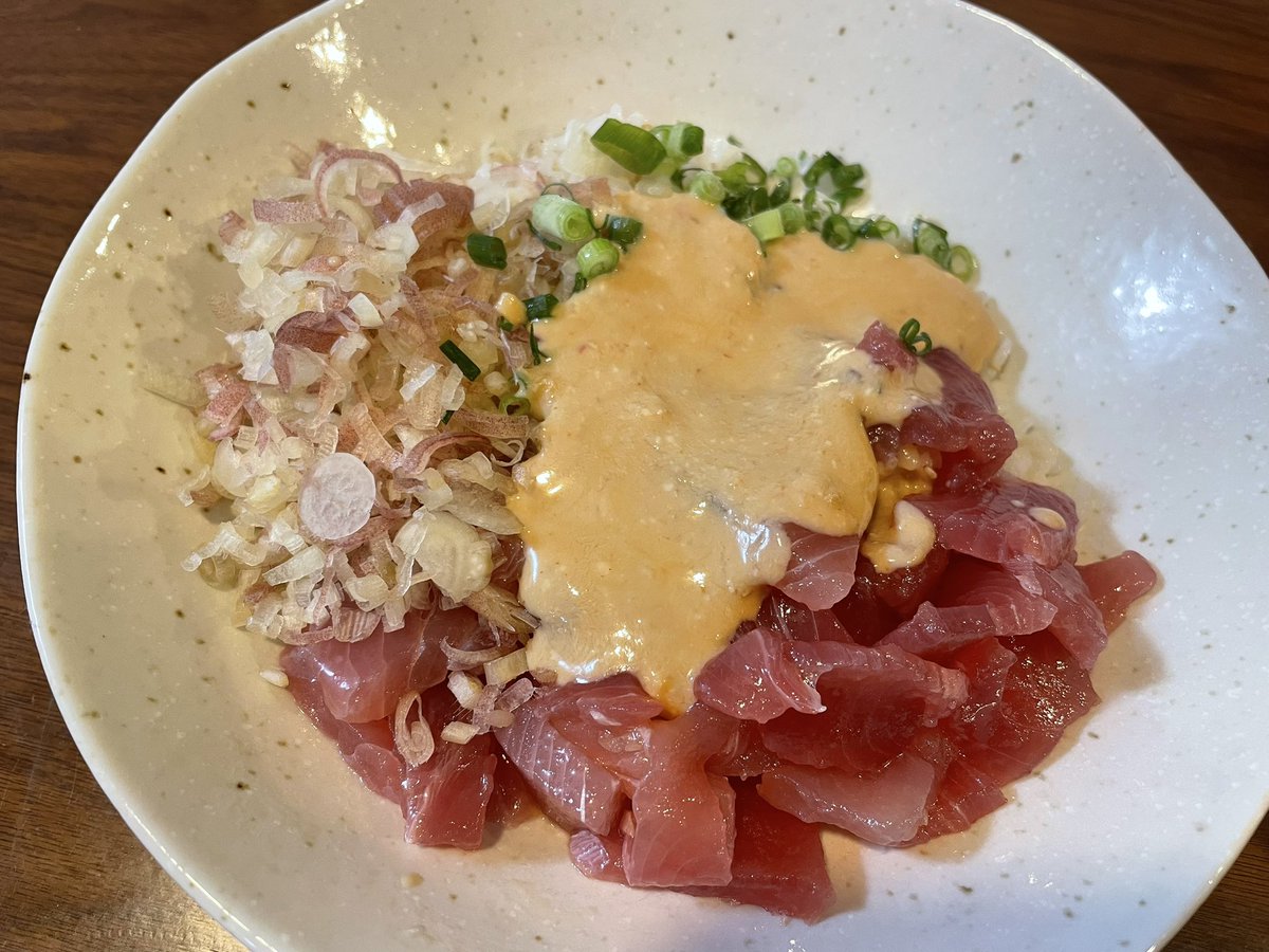 tabetamonoki's tweet photo. 今日は謎飯！
不思議だな〜と思いながらぺろり https://t.co/Y3uE3ZFuzp