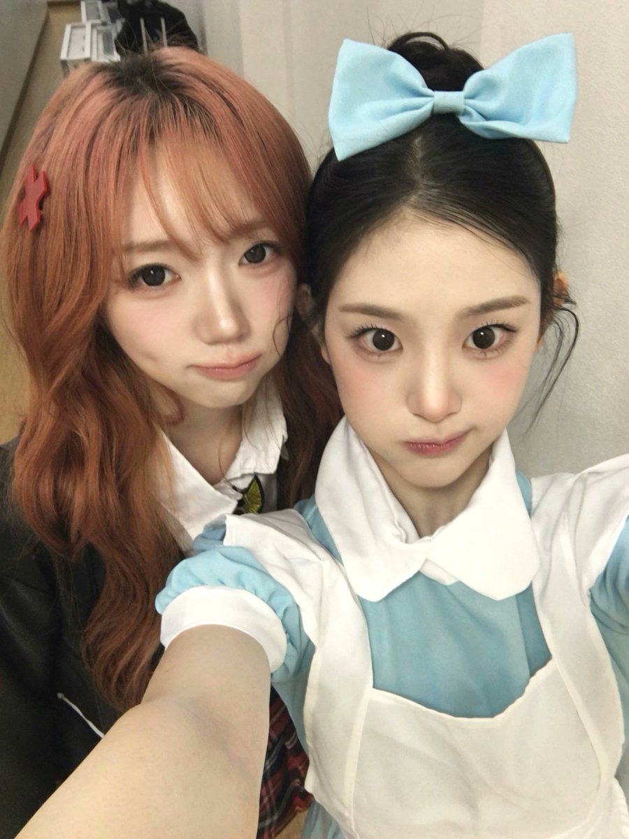 COSMO_theGate's tweet photo. 260808 | JiYeon COSMO Room Update

아 귀엽다

#tripleS #트리플에스 #JiYeon #지연 https://t.co/yrVzZMhXv0