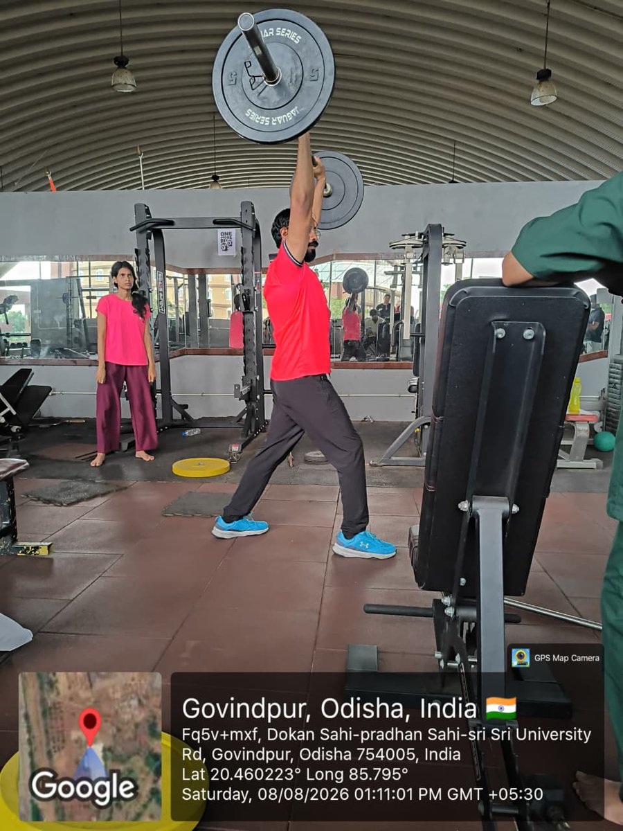 FHW_SSU's tweet photo. A day of learning, movement &amp; community at the Faculty of Health &amp; Wellness, Sri Sri University! 📚💪🤝

Connecting knowledge with practice and celebrating holistic well-being.

#SriSriUniversity #HealthAndWellness #Fitness #Wellness #Odisha https://t.co/pYfsTVs9tK
