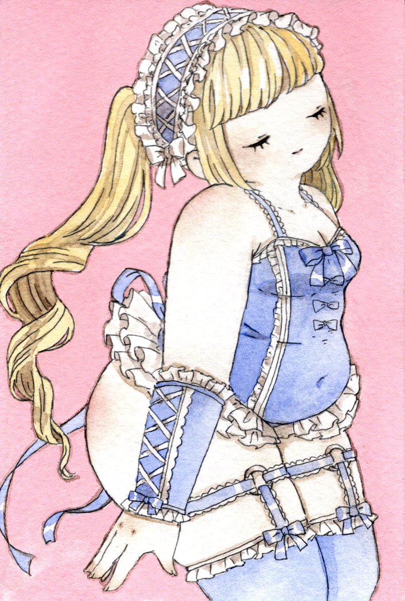 ginirohagiwara's tweet photo. 今日は #デブの日 らしい。
デブって表現あんまり好きじゃないから
私の描く太った女の子はもちもちちゃんって呼んでます。 https://t.co/RpMPA2xJRc