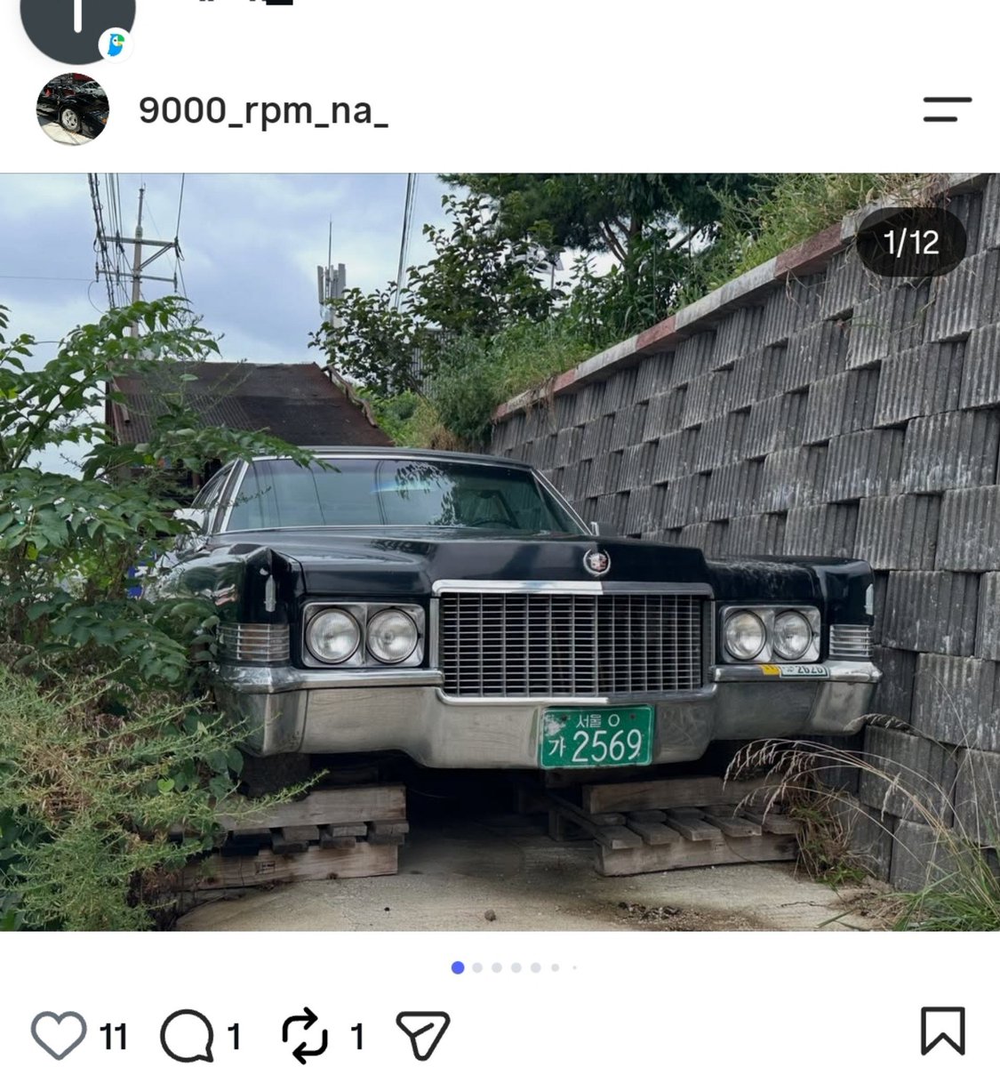 Simamura_XV70's tweet photo. 1970年から1991年までは、輸入車には「0」ナンバープレートが使用されていました。

その後、この制度は廃止され、すべての「0」ナンバープレートは抹消・無効化されました。

ところが最近、その「0」ナンバープレートを装着した車両が発見されました。

今でも残っていること自体が奇跡です……。 https://t.co/13XxpgWUXh